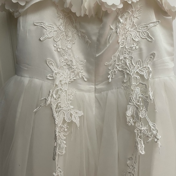 Trish sully size 6 belle gown. - Picture 8 of 10